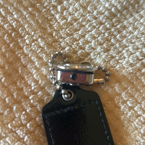 COACH SKINNY SCARF AND BAG TAG - Picture 10 of 12